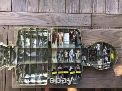 Vintage Original 1977-1985 Kenner Star Wars C-3PO Case And 18 Figurines