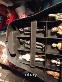 Vintage Star Wars Darth Vader Case Full Of Vintage Figures (31)
