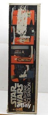 Vintage Star Wars Death Star Space Station Playset Kenner with box