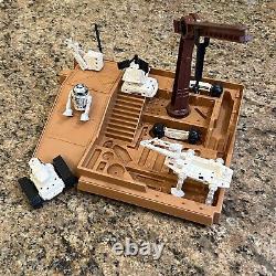 Vintage Star Wars Droid factory With Droids