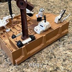 Vintage Star Wars Droid factory With Droids