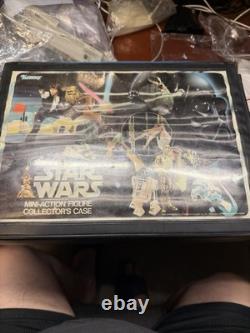 Vintage Star Wars Figures And Carrying Case