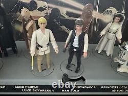 Vintage Star Wars Kenner Mail Away Stand 1977 with Original Action Figures Withguns