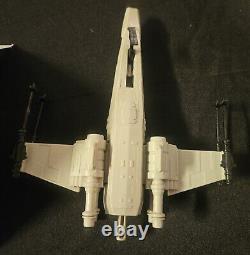 Vintage Star Wars Kenner Toy Collection of Ships & Action Figures