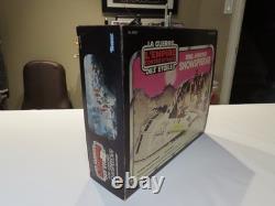 Vintage Star Wars Rebel Armored Snowspeeder the ESB Canadian Box