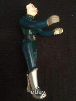 Vintage kenner star wars blue snaggletooth with toe dent Good Condition